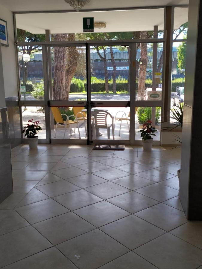 Hotel Madonna Del Pino Cervia Eksteriør bilde