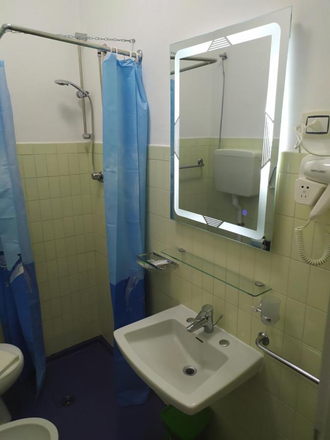 Hotel Madonna Del Pino Cervia Eksteriør bilde