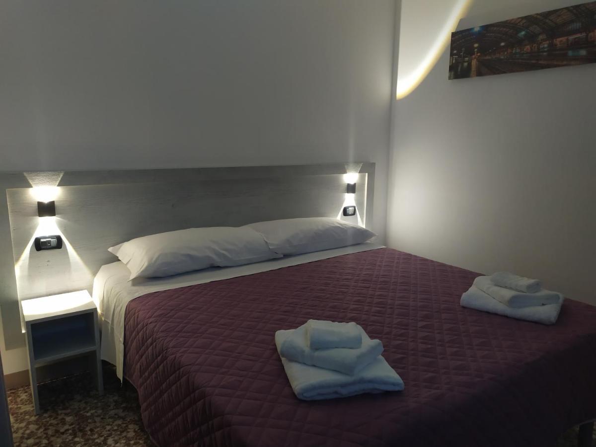 Hotel Madonna Del Pino Cervia Eksteriør bilde